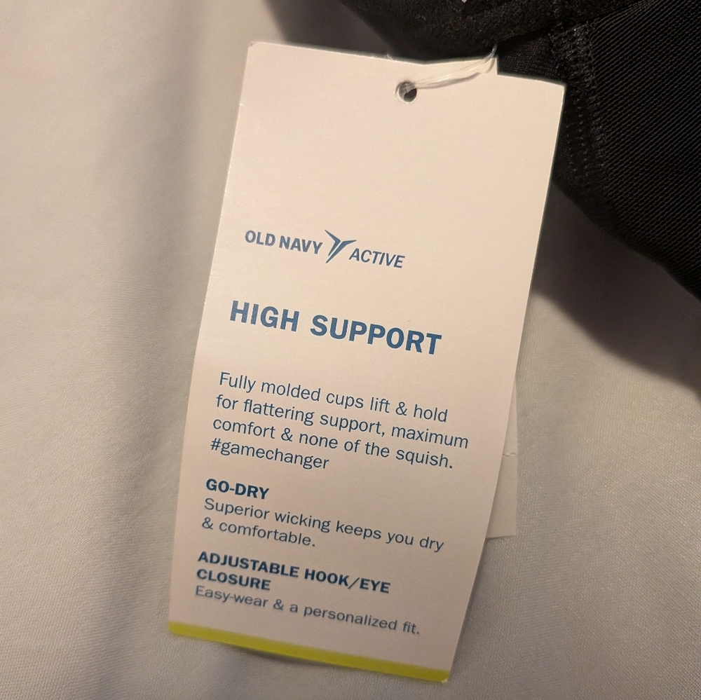 NWT Racerback Sports Bra - Picture 3 of 5